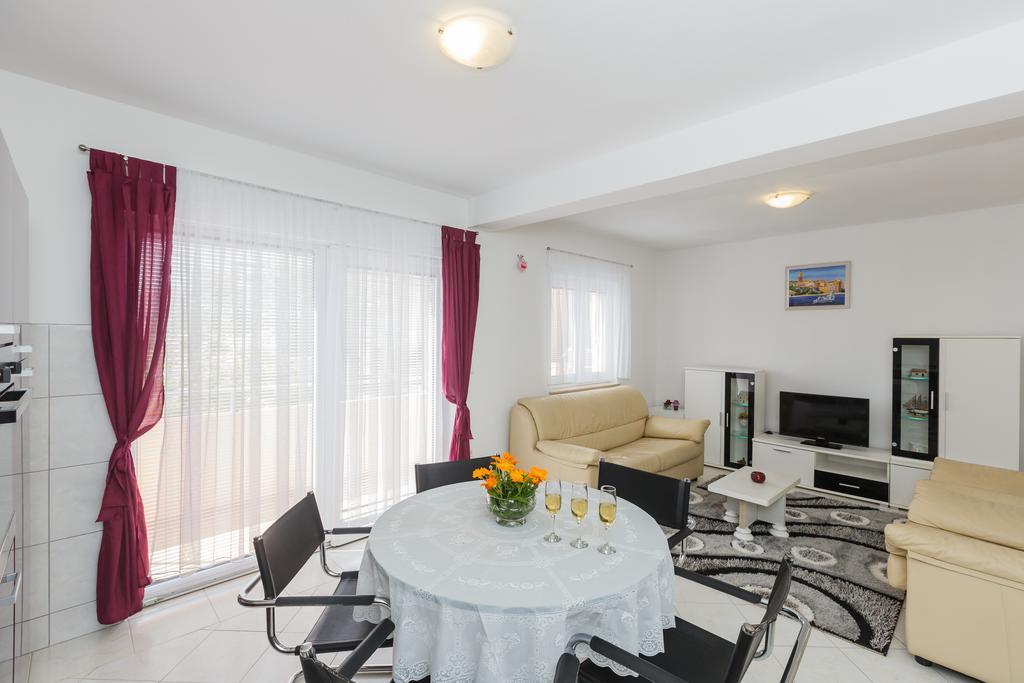 Apartment Anna Каштела Экстерьер фото